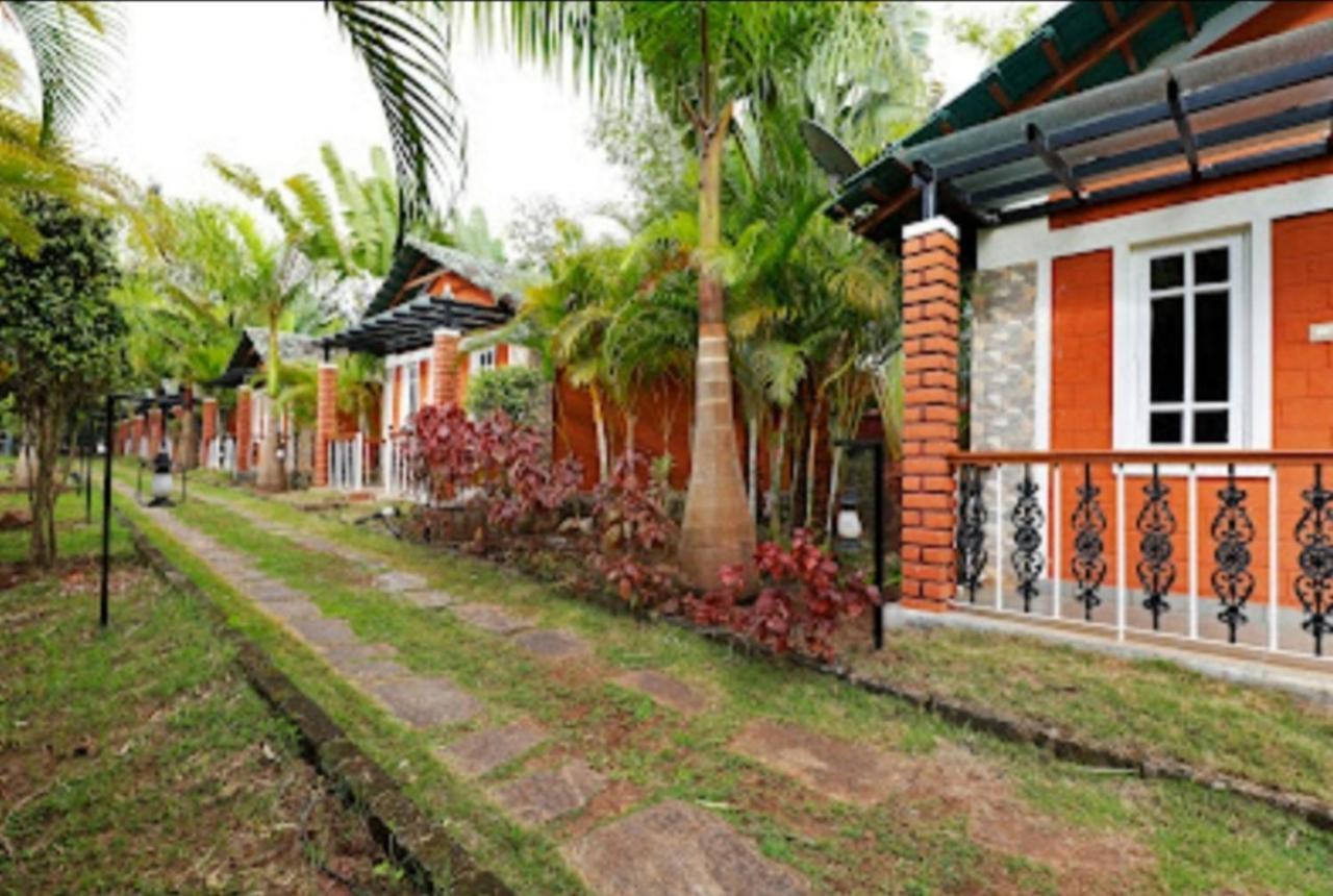 Coorg Nesara Hotel And Resort Kushālnagar Exterior foto
